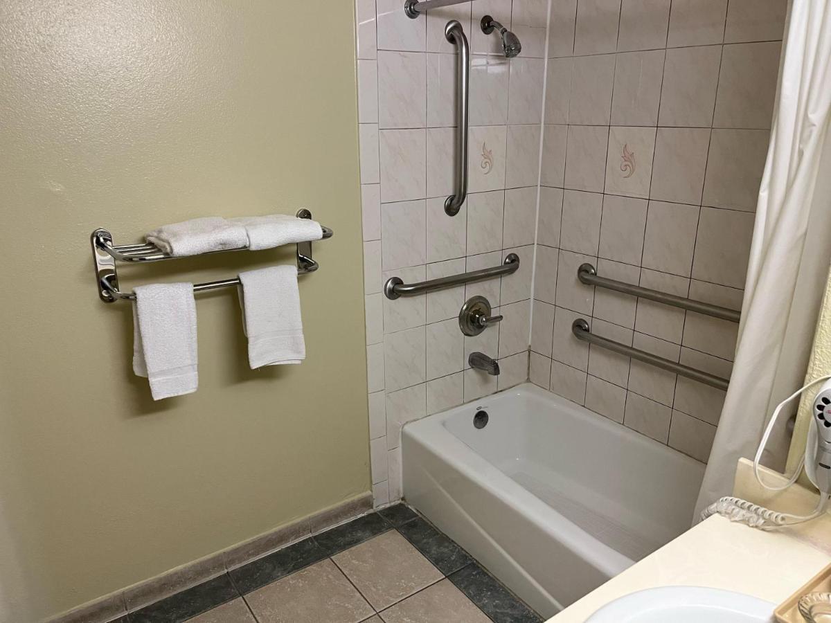 Rivera Inn & Suites Motel Піко-Рівера Екстер'єр фото