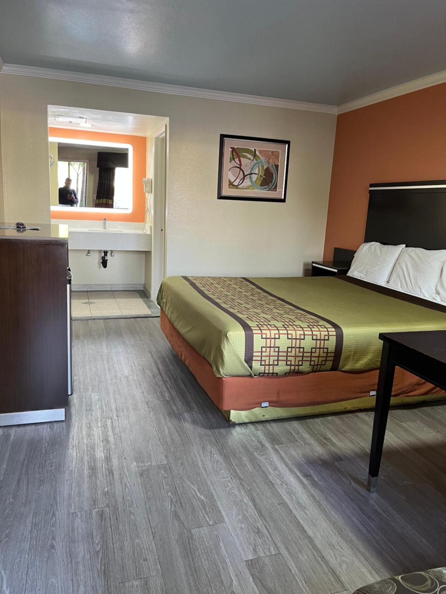 Rivera Inn & Suites Motel Піко-Рівера Екстер'єр фото
