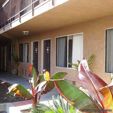 Rivera Inn & Suites Motel Піко-Рівера Екстер'єр фото